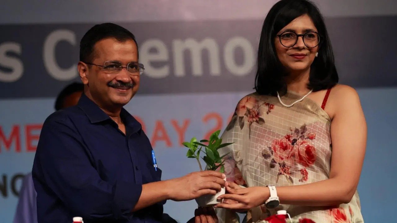 Swwati maliwal & kejriwal