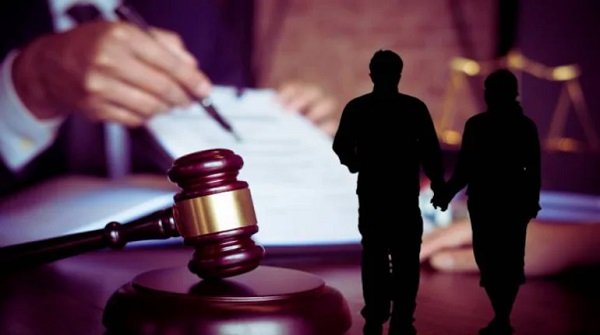 UCC & LIVe in relationship