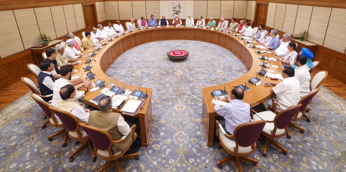 cabinet meeting