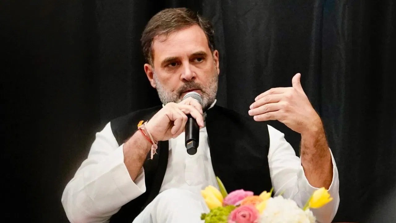 सेना पर टिप्पणी का मामला