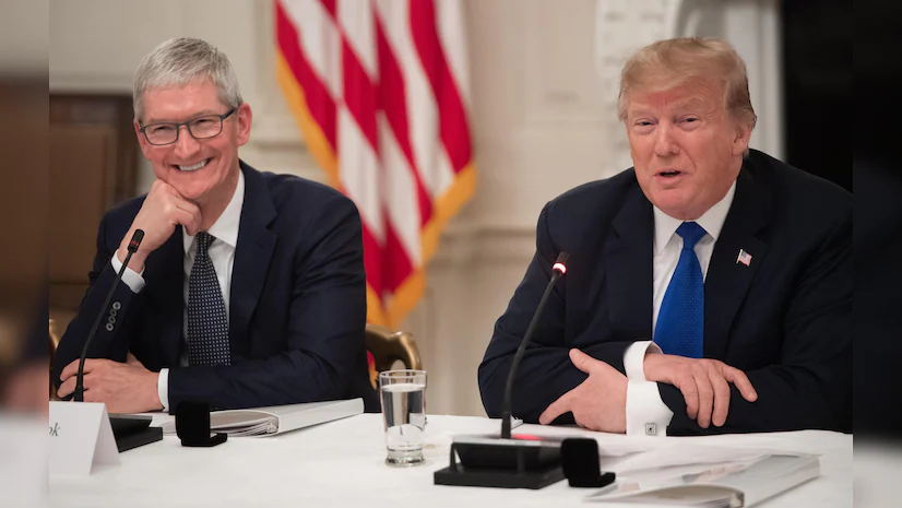 Apple CEO टिम कुक से Donald Trump की अपील, बोले- भारत में ना बनाएं प्लांट, अमेरिका में बनाओ iPhone