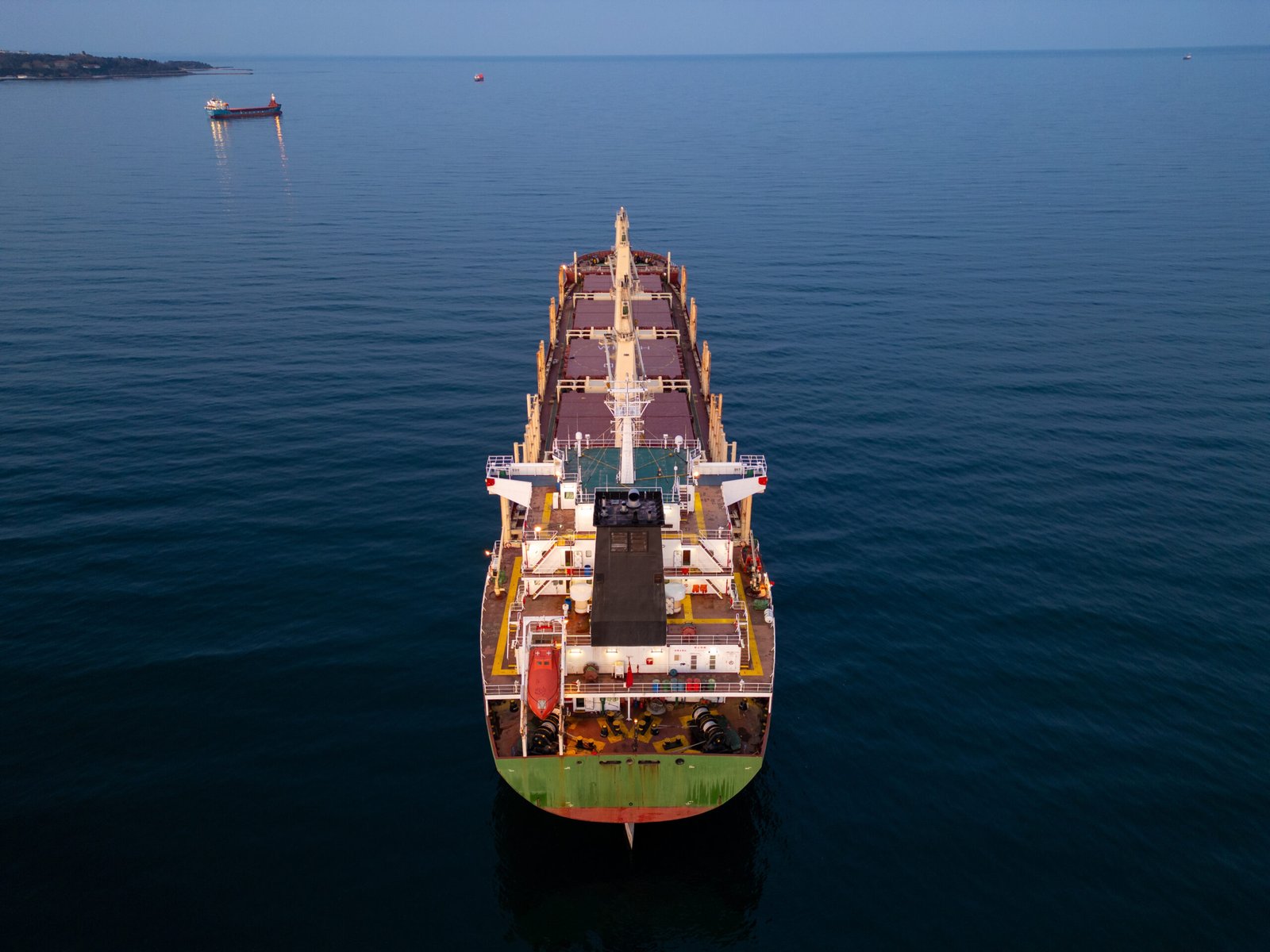 होर्मुज खाड़ी को बंद